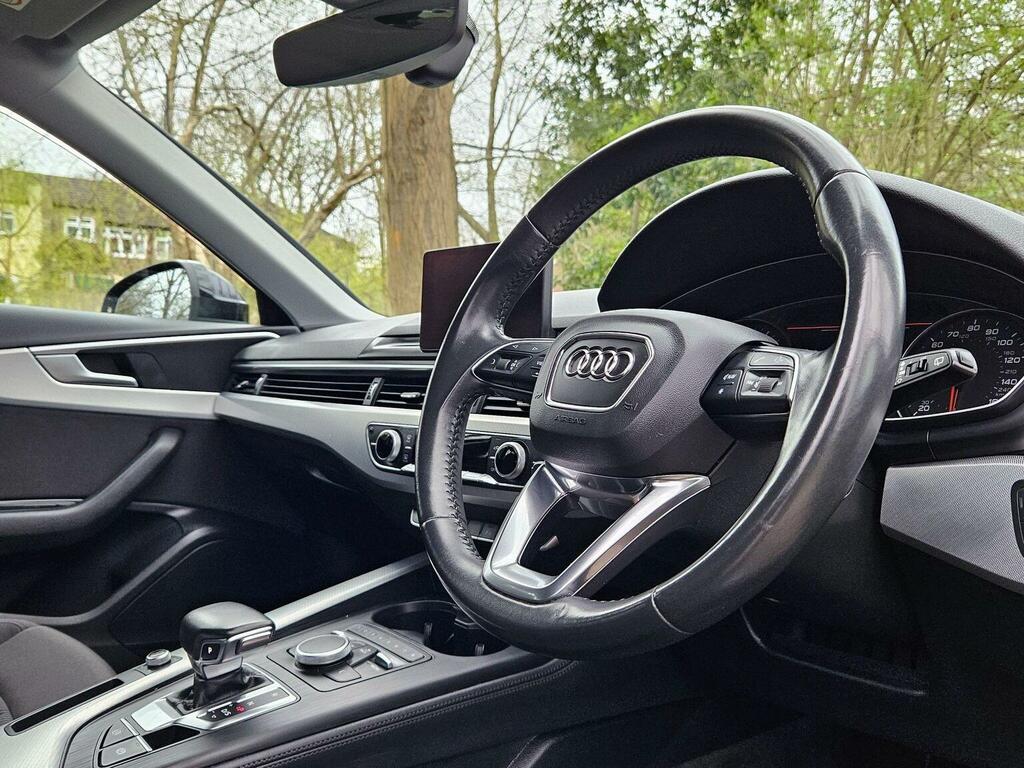 Audi A4 Avant Estate 2.0 Tdi 35 Se S Tronic Euro 6 Ss 20 RY19OFH Black #2