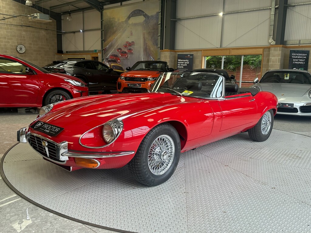 Jaguar E-Type 5.3 V12
