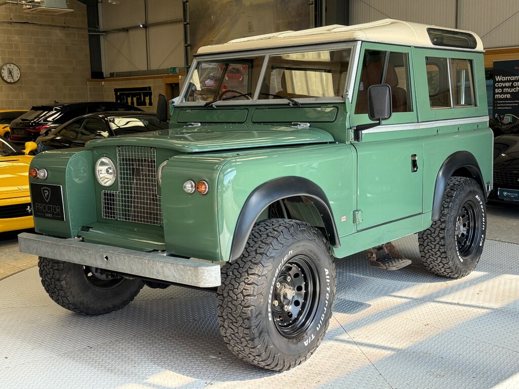 Land Rover Defender 90 Petrol