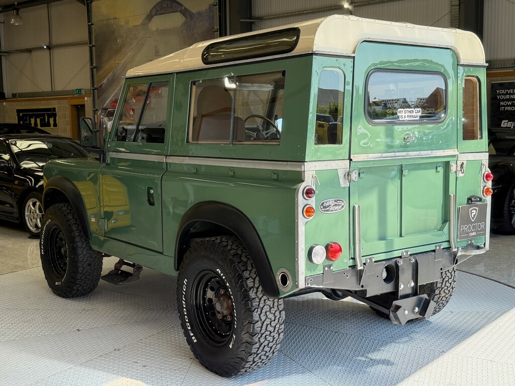 Land Rover Defender 90 Petrol #5