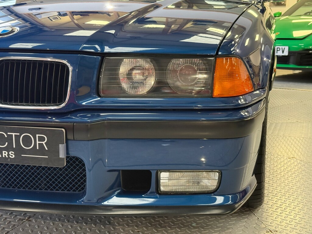 BMW M3 M3 White #18