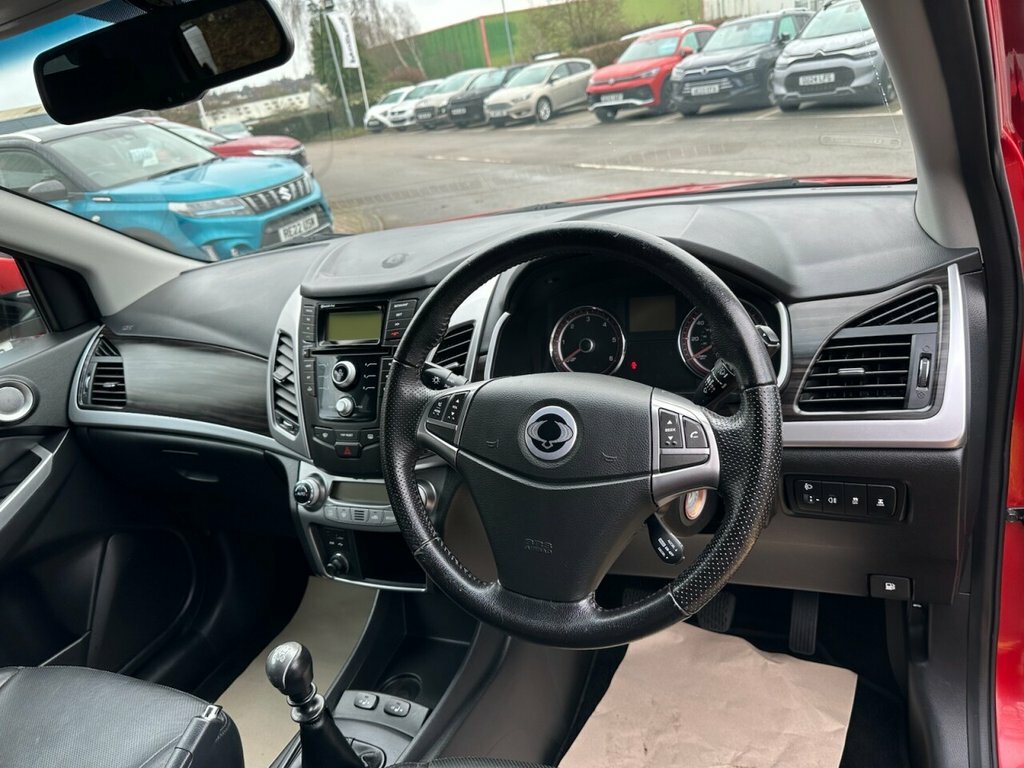 SsangYong Korando 2L Elx4 Red #2