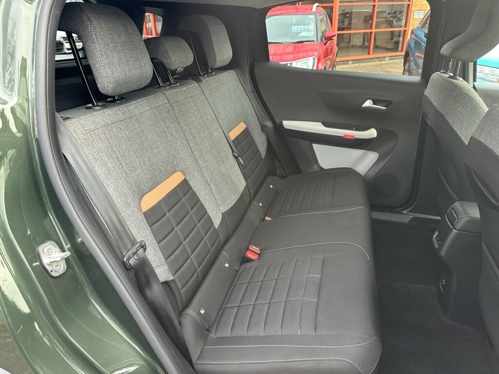 Citroen C3 Aircross Suv YT75HRU Green #4