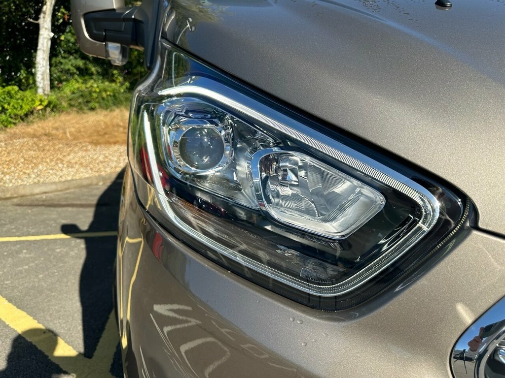 Ford Tourneo Custom Mpv YO22BWJ Silver #5