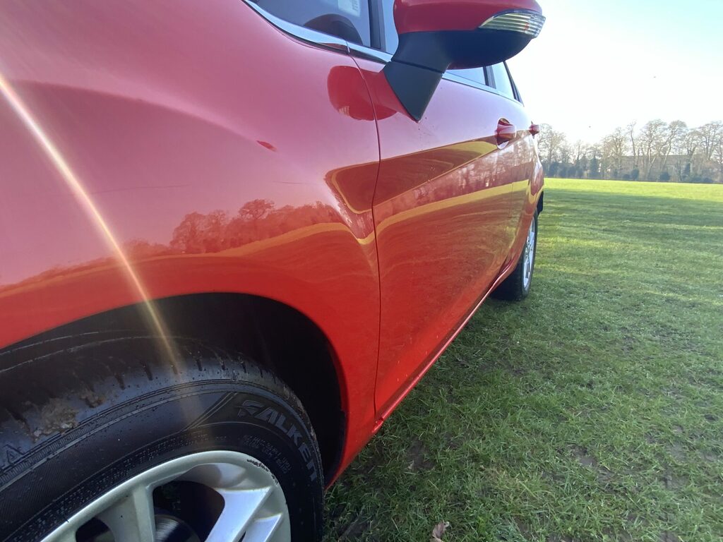 Ford Fiesta 1.0 Zetec Hatchback MV14CZK Red #5