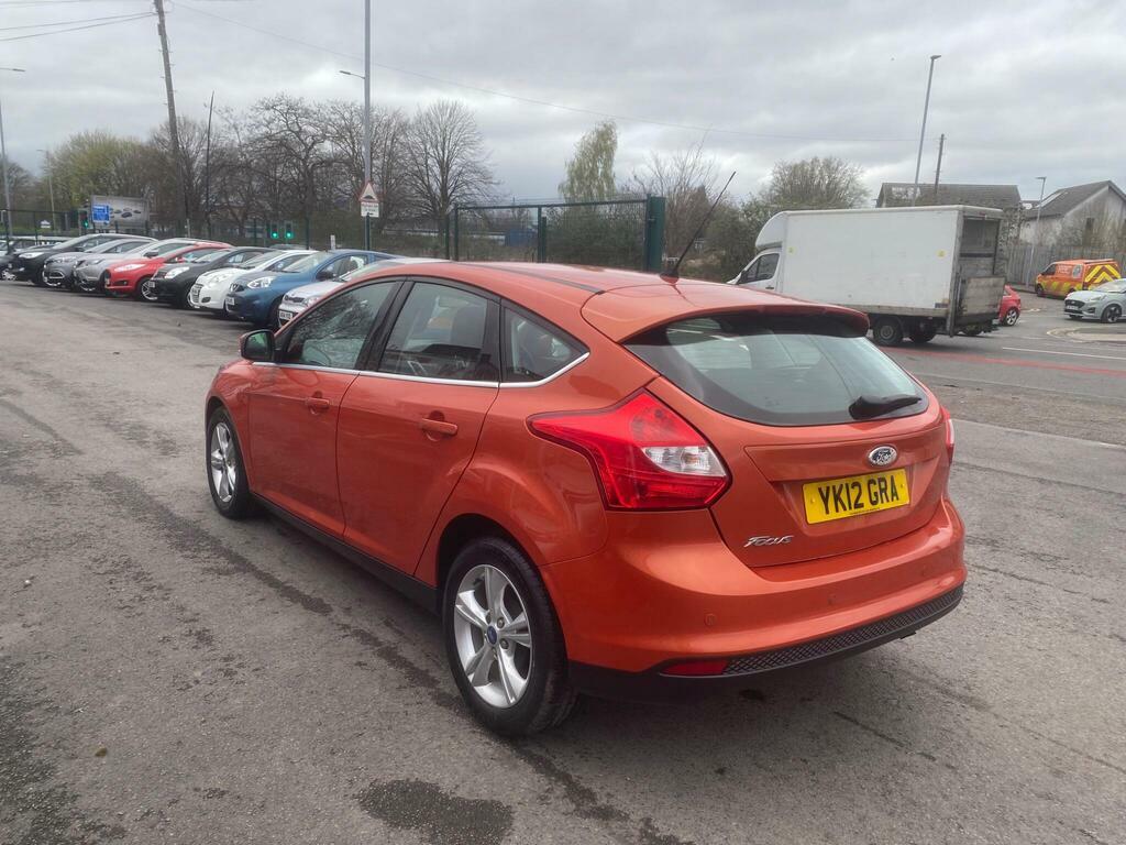 Ford Focus 1.6 Zetec Powershift Euro 5 YK12GRA Red #4
