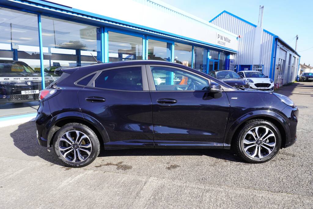 Ford Puma 1.0T Ecoboost Mhev St-line Euro 6 Ss 5Dr, Priva Black