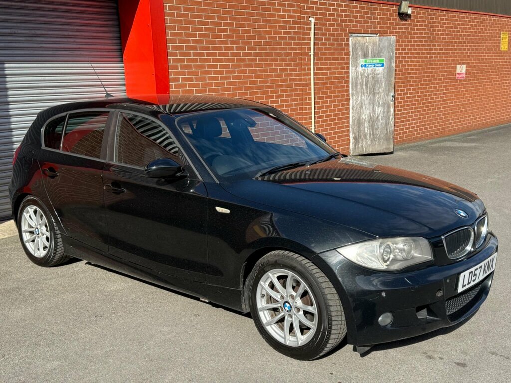 BMW 1 Series 2.0 120D M Sport Steptronic Euro 4 Black #2