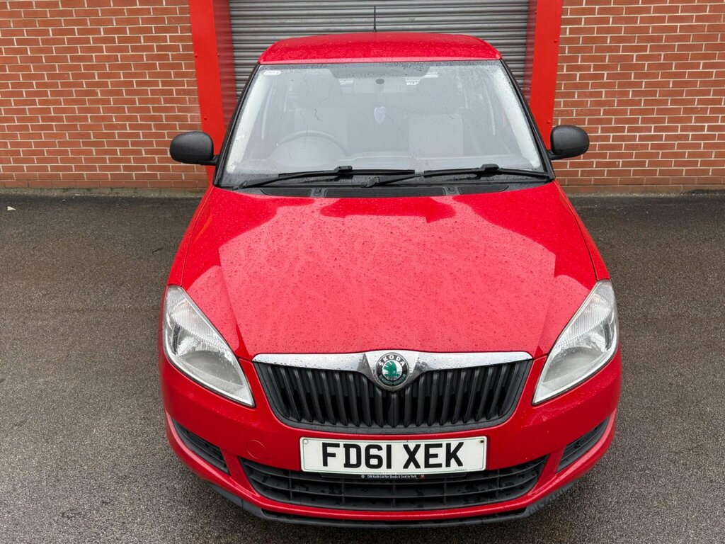 Skoda Fabia 1.6 Tdi S Euro 5 Red #4