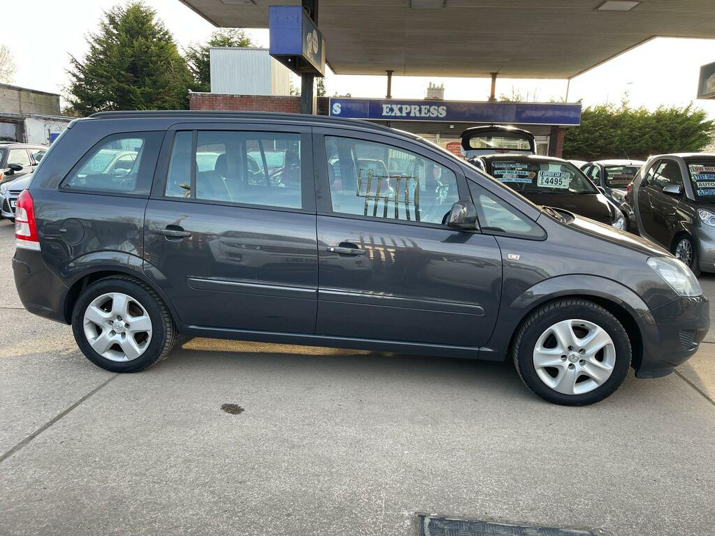 Vauxhall Zafira 1.8 16V Exclusiv Euro 5 HV14HSJ Grey #2