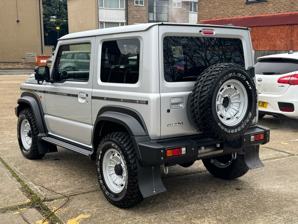 Suzuki Jimny Suzuki Jimny Sierra 4Wd 1.5L 4 Seater QX25QXQ Silver #4
