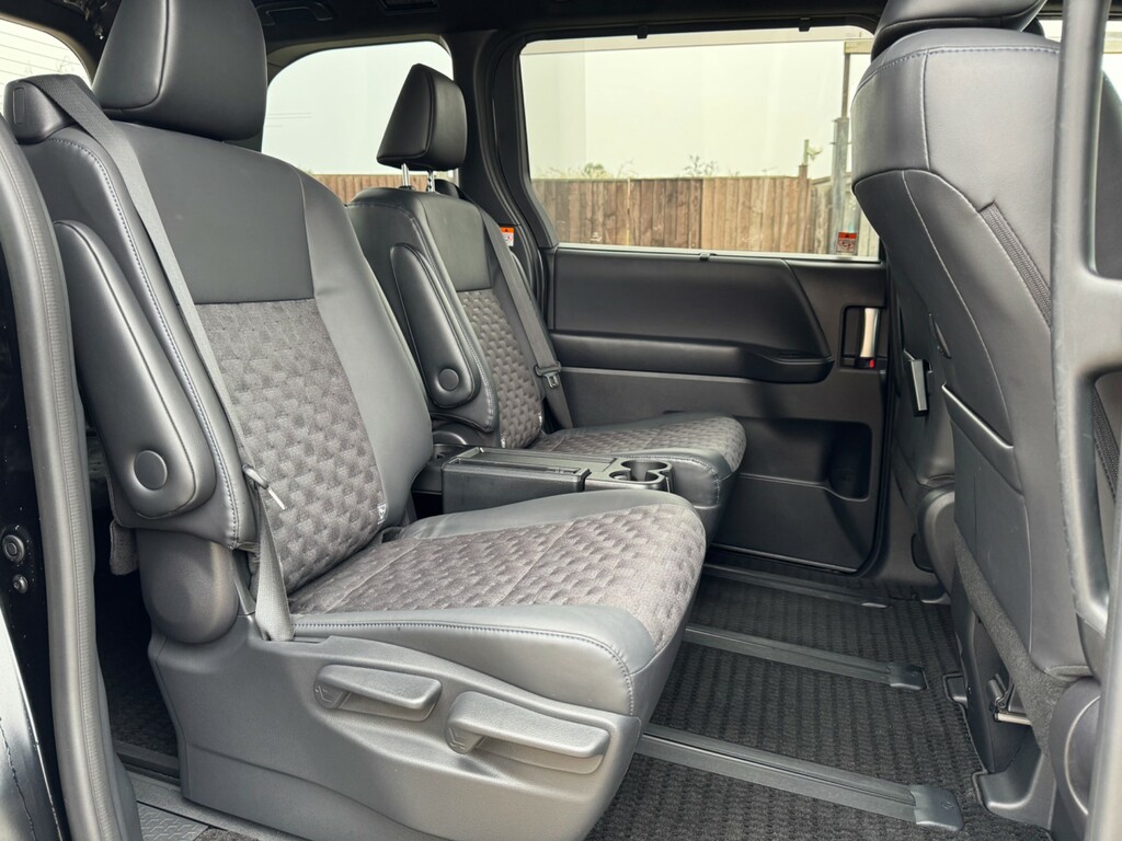 Toyota Voxy 2007 Registered. Imported In 2022 Silver #47