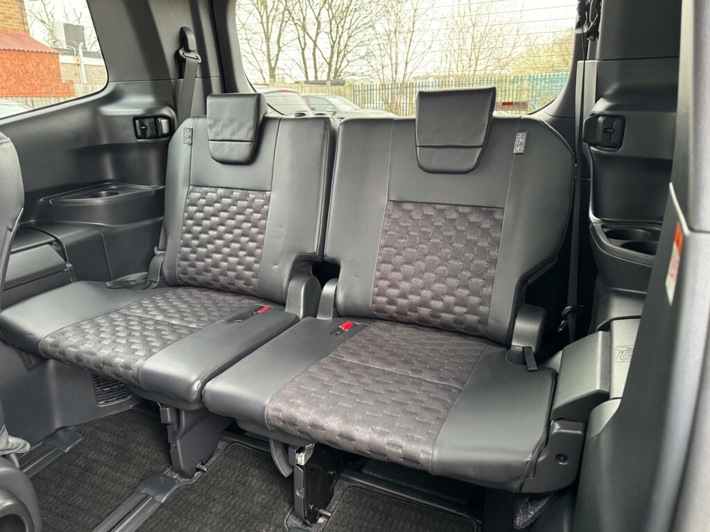Toyota Voxy 2007 Registered. Imported In 2022 Silver #59