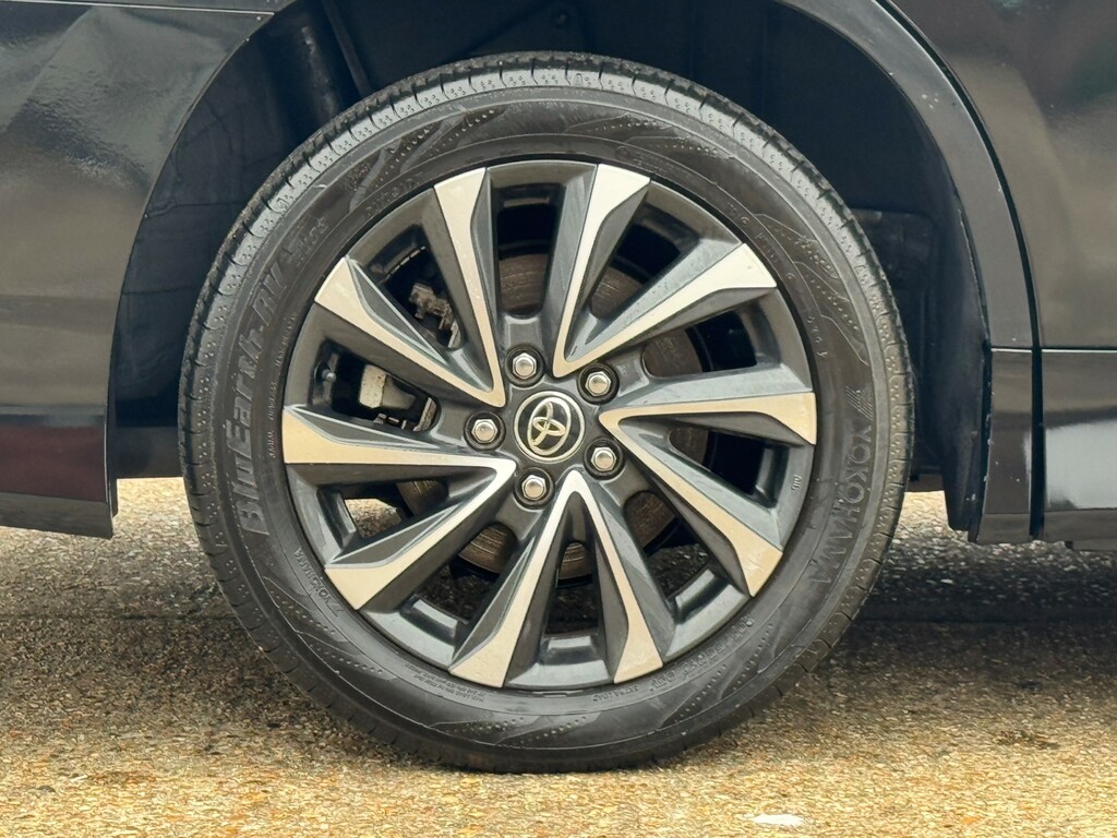 Toyota Voxy 2007 Registered. Imported In 2022 Silver #79