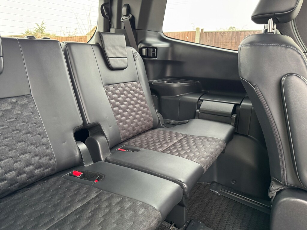Toyota Voxy 2007 Registered. Imported In 2022 Silver #58