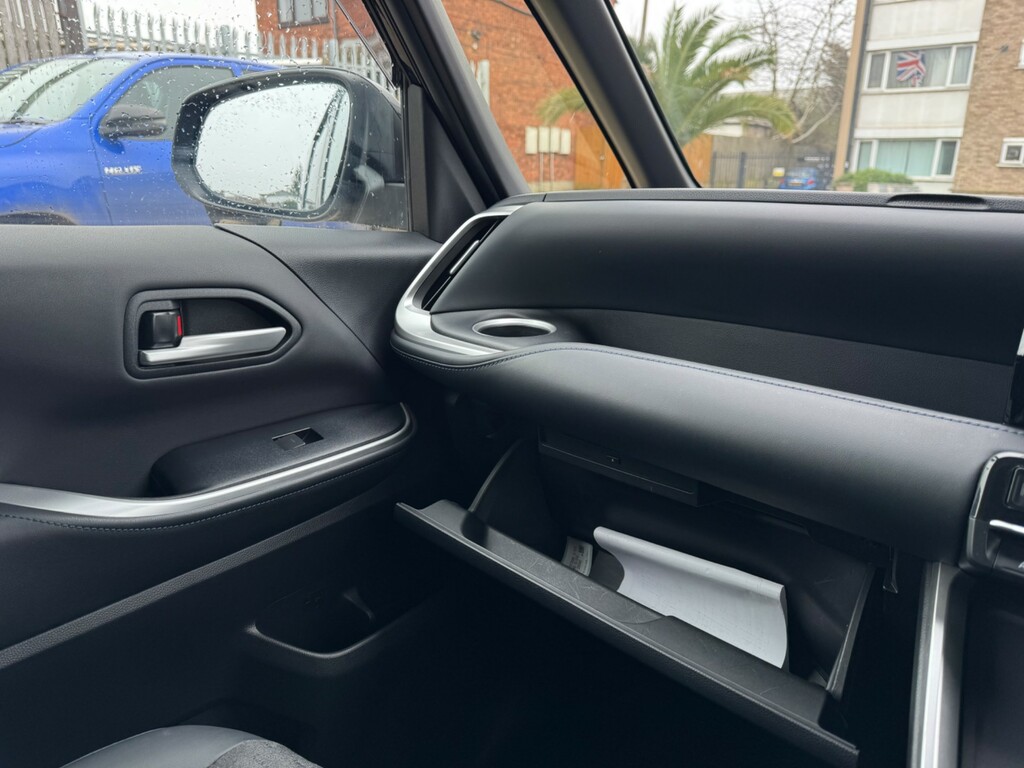 Toyota Voxy 2007 Registered. Imported In 2022 Silver #21