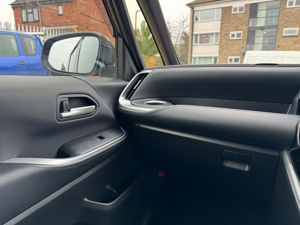 Toyota Voxy 2007 Registered. Imported In 2022 Silver #20