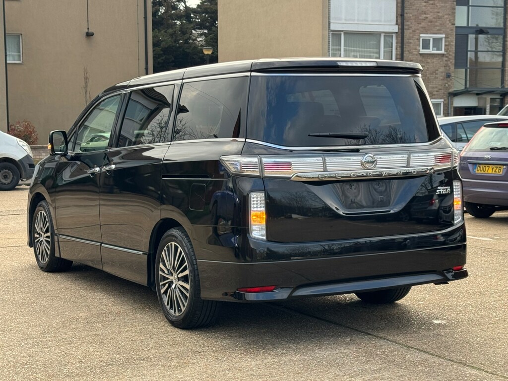 Nissan Elgrand Elgrand Highway Star Premium Edn 3.5L Black #4