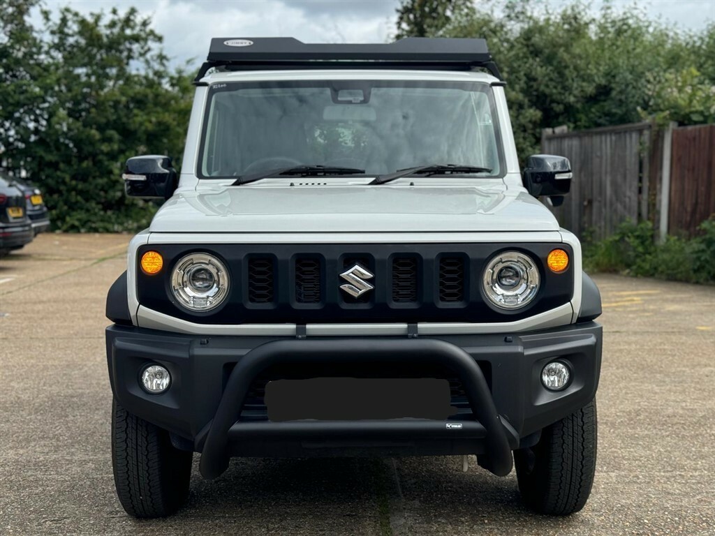Suzuki Jimny Suzuki Jimny Sierra 4Wd 1.5L 4 Seater QA25QJY White #2