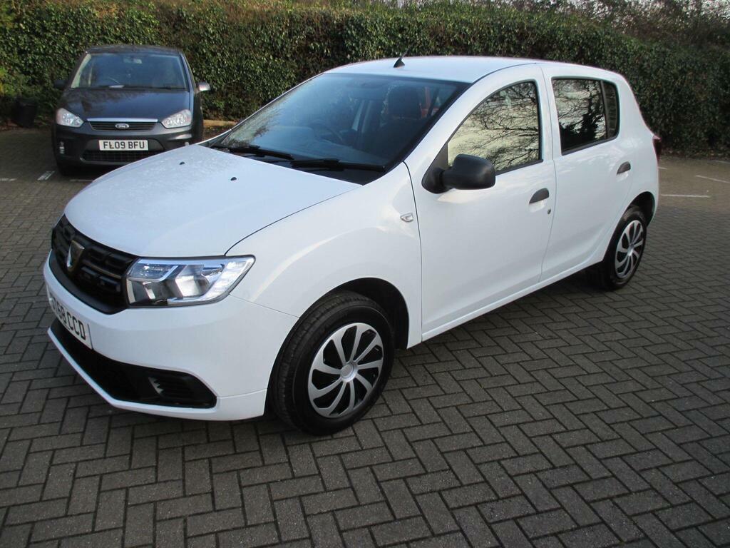 Dacia Sandero 0.9 Tce Essential Euro 6 S S ST68CCD White #2