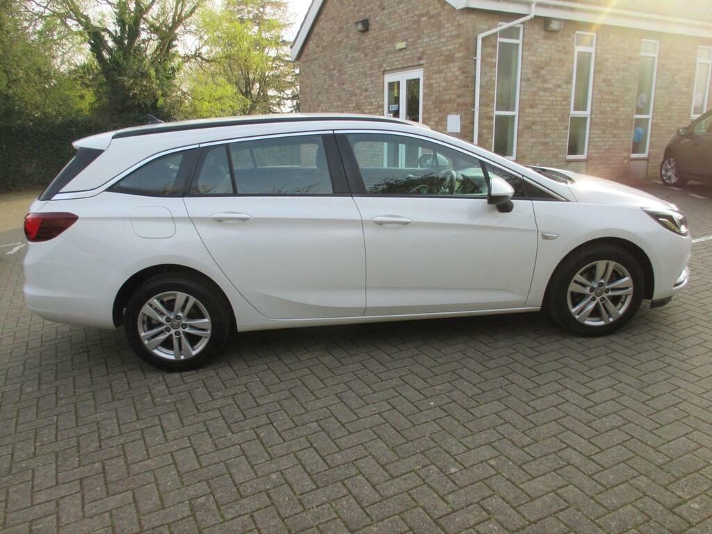 Vauxhall Astra 1.0I Turbo Ecotec Tech Line Nav Sports Tourer Euro White #6