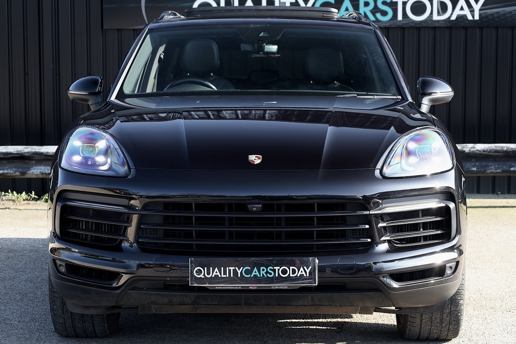 Porsche Cayenne Cayenne S LC18TXW Black #4