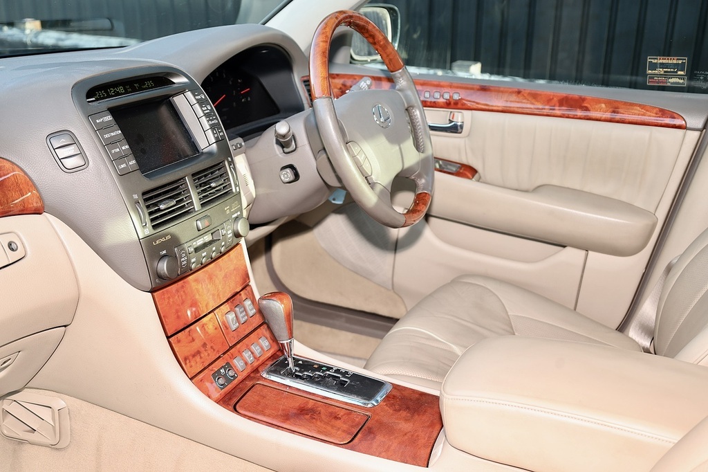 Lexus LS 4.3 430 Red #6