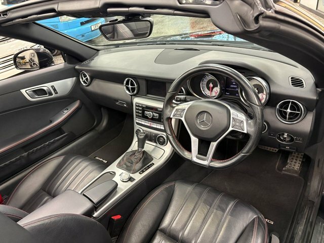 Mercedes-Benz SLK 2.1 Slk250 Cdi Amg Sport Convertible G- CA14UZE Black #2