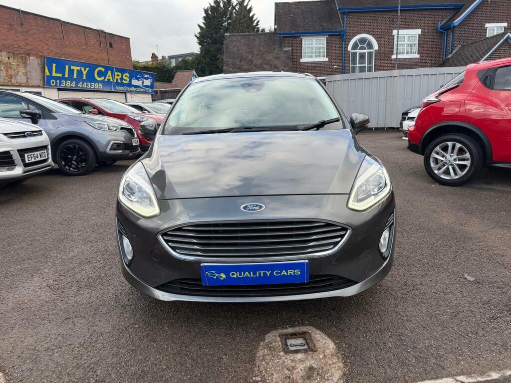 Ford Fiesta Hatchback 1.1 Ti-vct Zetec Euro 6 Ss 2019 Grey