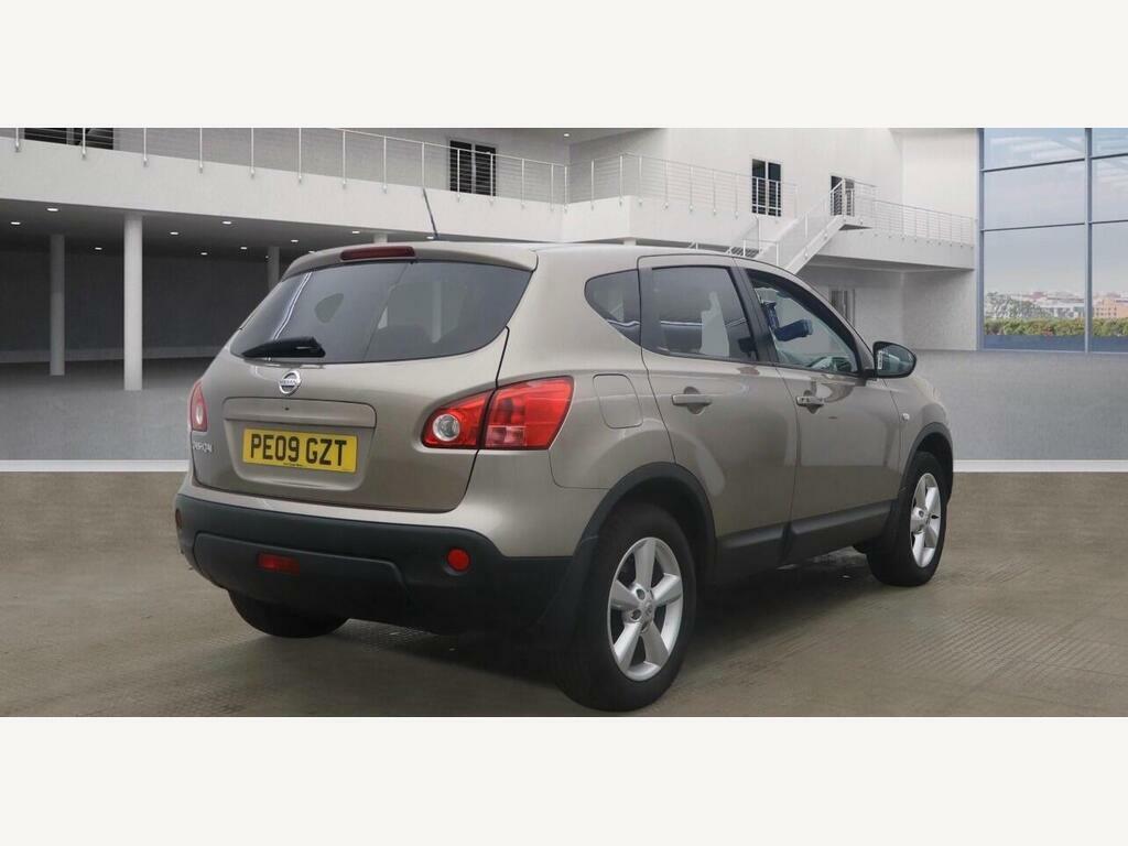 Nissan Qashqai 1.6 Tekna 2Wd  #4