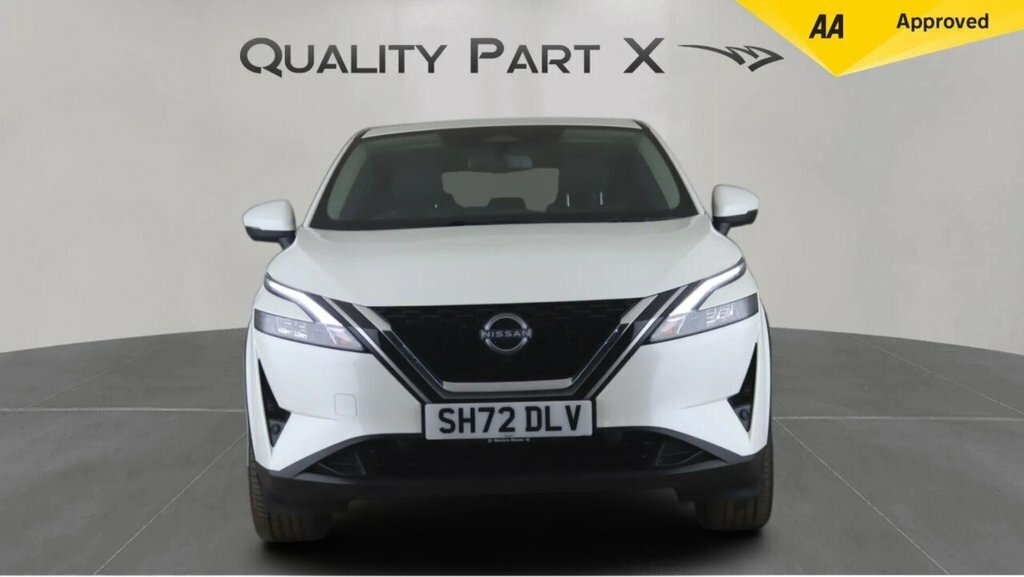 Nissan Qashqai Suv SH72DLV White #2