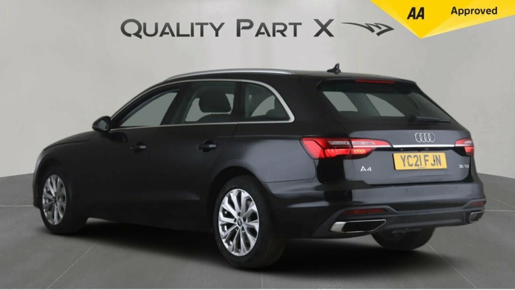 Audi A4 Avant Estate YC21FJN Black #5