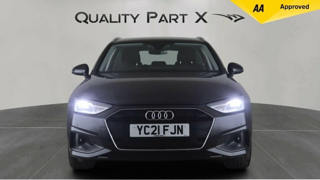 Audi A4 Avant Estate YC21FJN Black #2