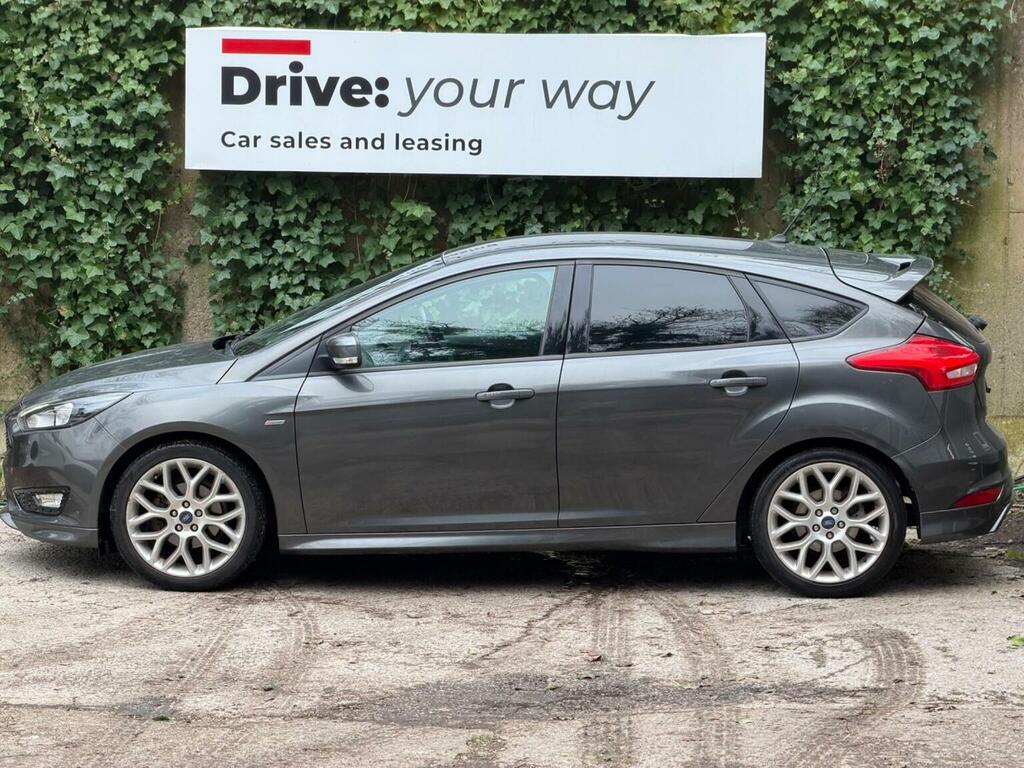 Ford Focus Hatchback 1.0T Ecoboost St-line Euro 6 Ss FM17FVR Grey #4