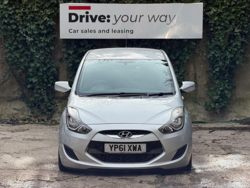 Hyundai Ix20 Hatchback 1.6 Active Euro 5 201161 Silver #2