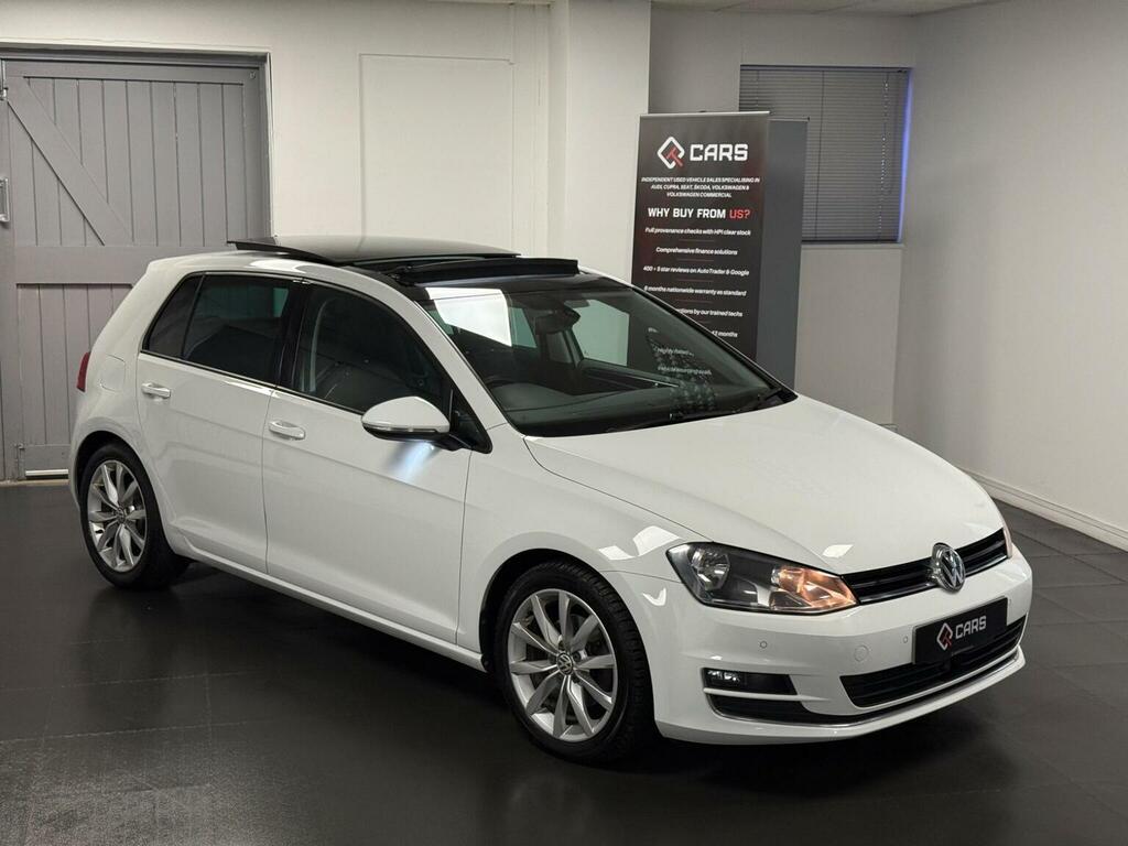 Volkswagen Golf Hatchback 1.4 Tsi Bluemotion Tech Act Gt Dsg Euro White