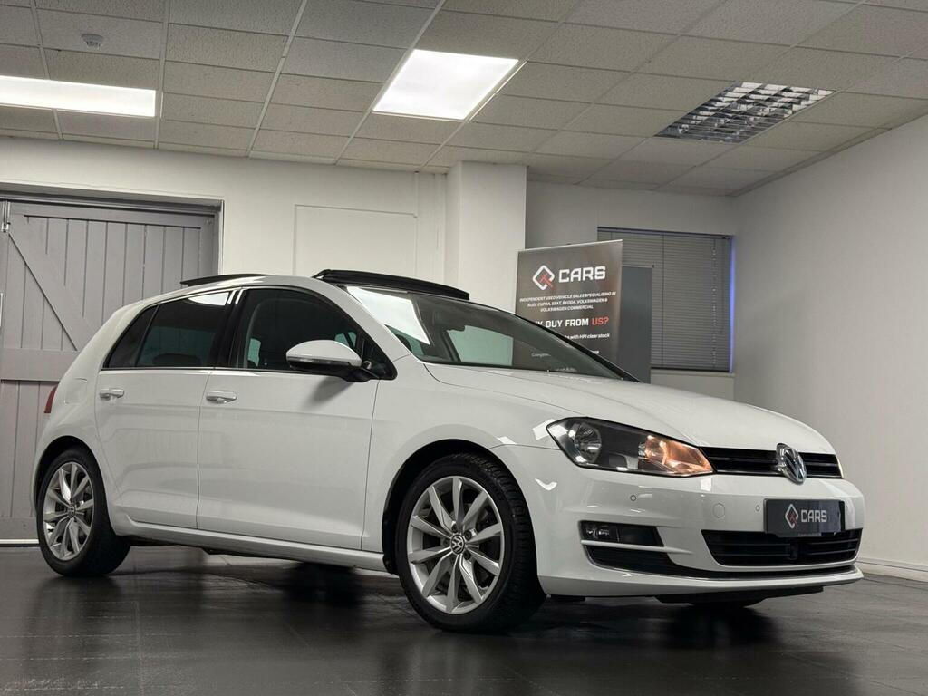 Volkswagen Golf Hatchback 1.4 Tsi Bluemotion Tech Act Gt Dsg Euro White #4