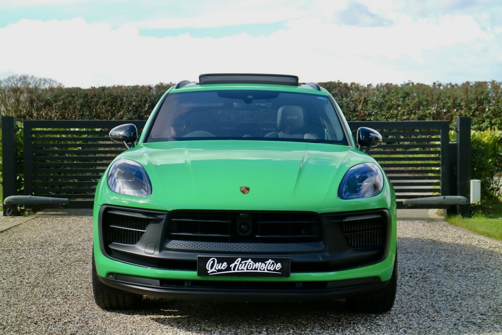 Porsche Macan Suv 2.9 T V6 Gts 202272 YN72XCB Green #3