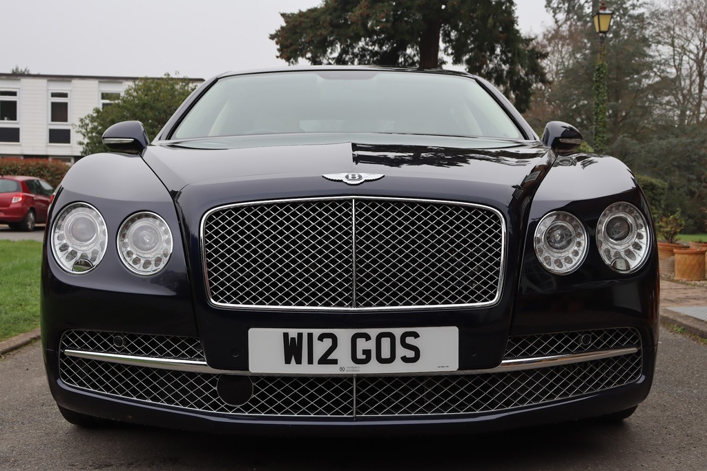 Bentley Flying Spur Saloon Blue #2