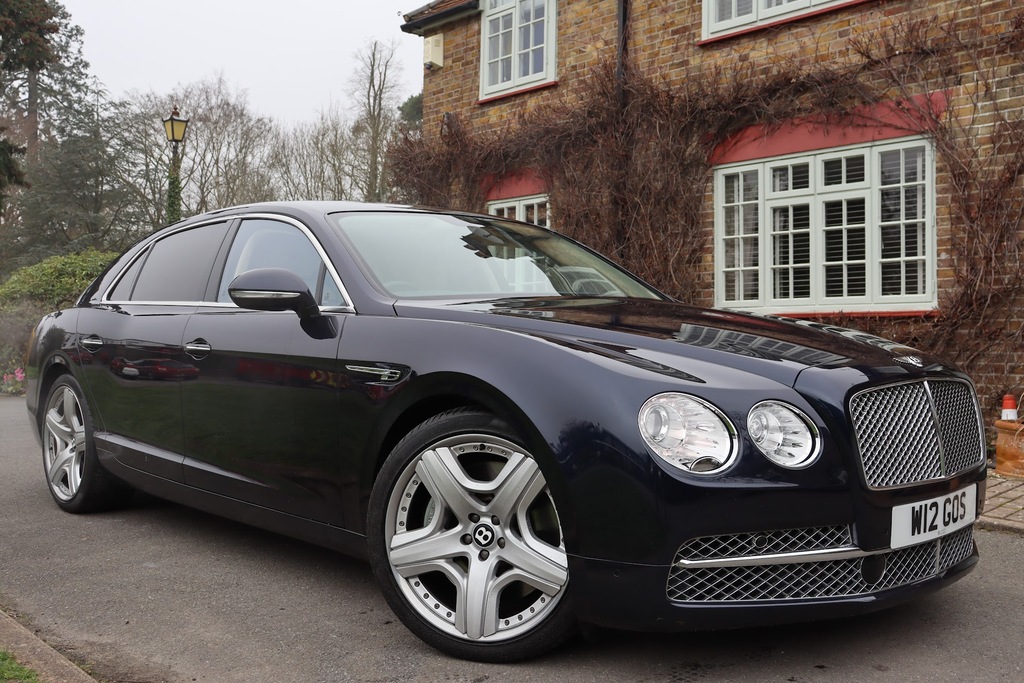 Bentley Flying Spur Saloon Blue