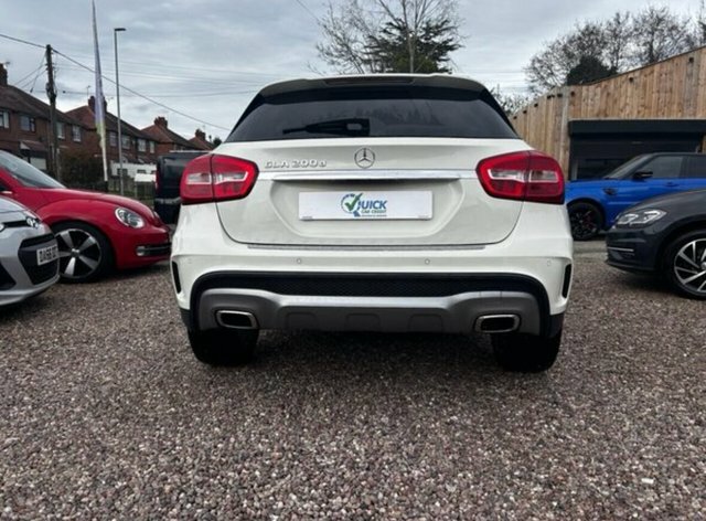 Mercedes-Benz GLA Class 2.1 Gla200d Amg Line Executive Suv Ma White #3