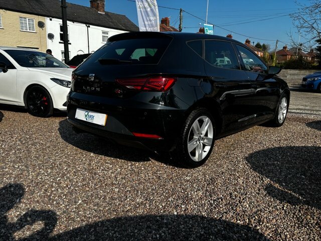 Seat Leon 1.4 Tsi Fr Technology Hatchback NA67HVZ Black #2