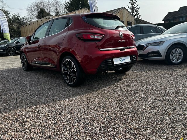 Renault Clio 1.5 Dci Dynamique S Nav Hatchback Manua MW66AYJ Red #4