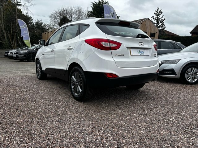 Hyundai Ix35 1.6 Gdi Se Suv Euro 5 135 Ps MT65BHA White #4