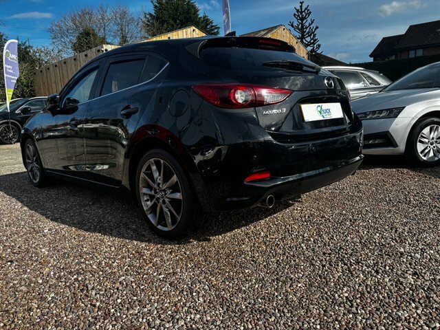 Mazda 3 2.0 Skyactiv-g Sport Nav Hatchback Manu SV67OSL Black #4