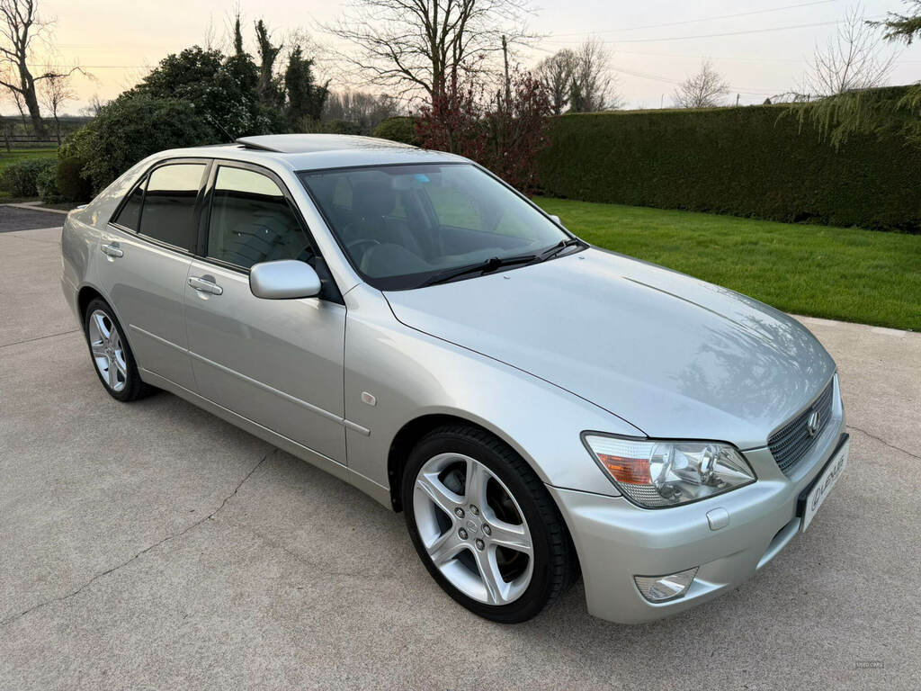 Lexus IS 200 2.0 Se Blue #12