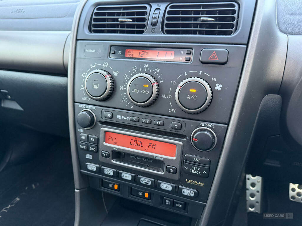 Lexus IS 200 2.0 Se Blue #26