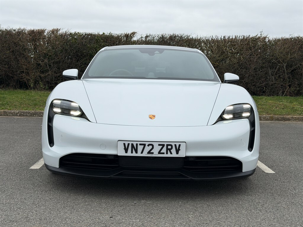 Porsche Taycan Performance Plus 93.4Kwh 4S Saloon Au White #2