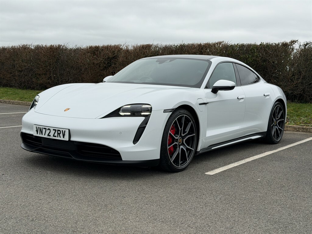 Porsche Taycan Performance Plus 93.4Kwh 4S Saloon Au White #3