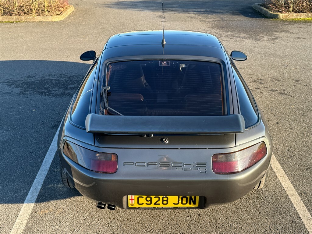 Porsche 928 S Series 4 5.0 V8 5.0 L Green #14